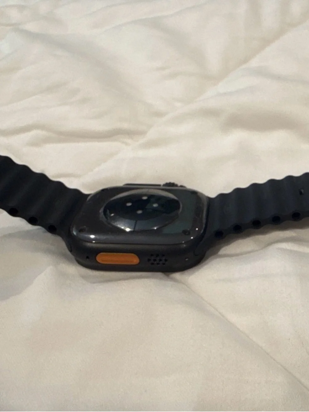 Apple Watch Ultra 2 GPS+ Cellular 49mm Black Titanium Case with Black Ocean band